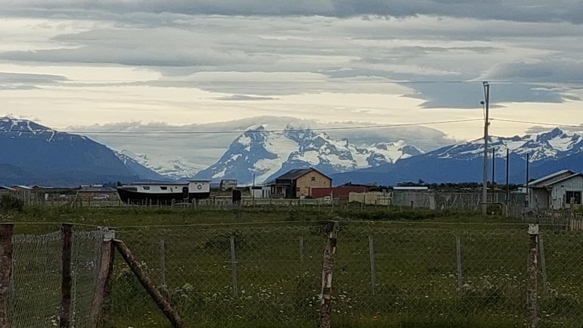 Cabanas Antu Kuyen Patagonica Puerto Natales Exterior foto